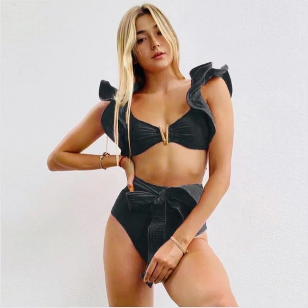 NWT 2 Piece Sexy Split Bikini Set Size Large